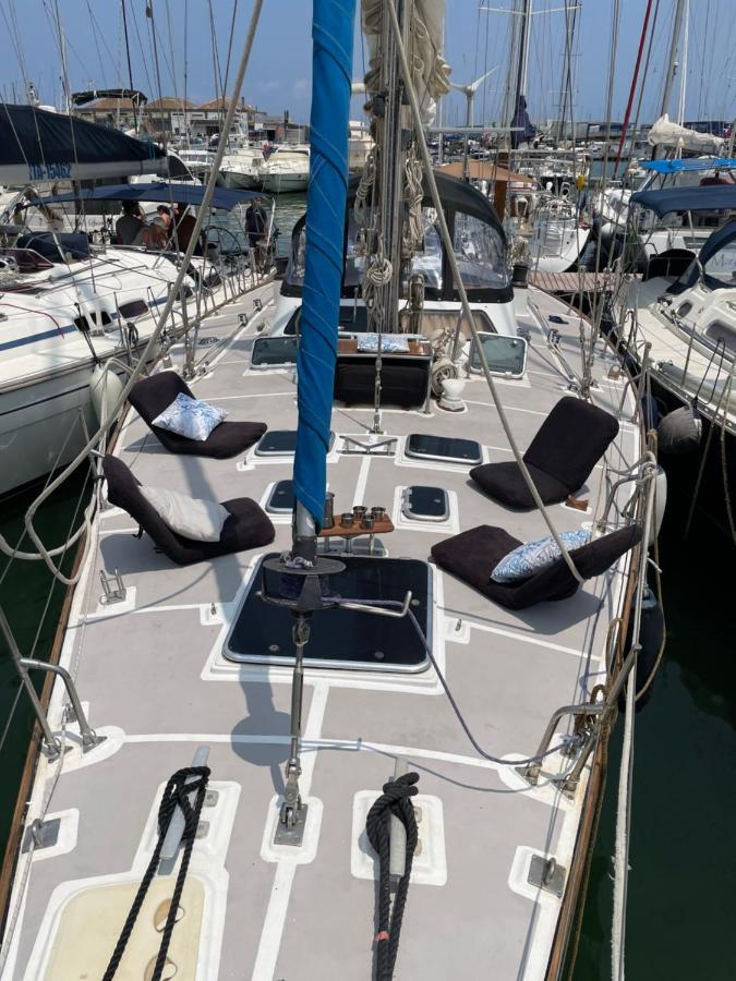 Sailboat B&B On Board Catánia Buitenkant foto
